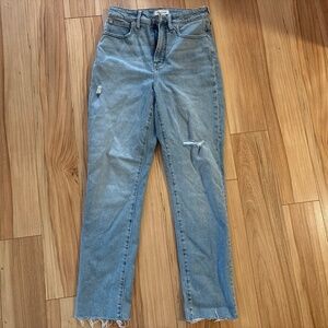 Madewell High Rise Straight Leg Distressed Jeans size 28 Tall